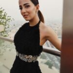 Ushna Shah Instagram - Photo-Dump round 2 Dress: @elanofficial @khadijahshah 🇵🇰 Jewellery: @sherezadjewellery 🇵🇰 Clutch: @hermosa_by_ana 🇵🇰 Hair: @danihairstylist1 🇦🇪 Makeup: @makeoverbytahira 🇦🇪 Photography: @photography_highheels 🇦🇪 #ushnashah #ushna #pisa2021 Dubai, United Arab Emiratesدبي