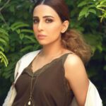 Ushna Shah Instagram - Million Dollar Smile ⁣ ⁣ ⁣ ⁣ ⁣ ⁣ @hellopakistan August Issue- ⁣ Cover, feature & editorial ⁣ Photography: @iumairbinnisar ⁣ Styling & Creative Direction: @khojiiii ⁣ Wardrobe : @deepakandfahad ⁣ Hair And Makeup: @honeymakeupartist0109 @nabila_salon⁣ Jewellery: Allure By MHT @allurebymht ⁣ .⁣ #ushnashah #ushna #augustissue #androgynous #fall #august2020 #ushnashah #coverstory #hellopakistan #hellomagazine #friday #instaposts #pakistanicelebs #instastyle #instapic #instagood #instalove #karachi #lahore #islamabad #hellomagazine @mindmapcomms ⁣ ⁣ ⁣ ⁣ ⁣ ⁣ ⁣ ⁣