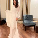 Ushna Shah Instagram - A Rizwan Beyg ensemble is the epitome of elegance; it is only fitting that he dressed Princess Di. His clothes can make anyone feel like royalty. Even when that anyone is exhausted and overwhelmed after a long day of travel and meeting her well wishers. Whether it is an actual princess of the world, walking back to her grand bedroom in palace halls after being showered with affection from millions, OR an ordinary woman, walking back to her hotel room through the lobby after being showered with affection from a small crowd in a mall: a Rizwan Beyg outfit is truly the icing on this delicious cake of princess-hood, whatever scale it may be on. Thank you to Giga group for hosting me and thank you to the beautiful folks of Pindi who came down to say hello, best Monday ever! I am still reeling 🥰 #ushnashah #meetandgreet #gigamall
