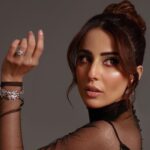 Ushna Shah Instagram - Breakfast, anyone? 🌙 🛶 👗 @adnanpardesy 💎 @inheritfinediamond Glam: @nabila_salon (Makeup- @honeymakeupartist0109 ) (Hair- Hashaam & Bella) #ushnashah 📷 @itsshehryaradil