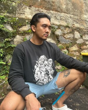 Uus Instagram - Outfit ke TPS sesuai saran sosial media 🙇
