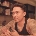 Uus Instagram - Bapak-bapak yang tidak bisa diprediksi.