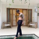 Uus Instagram - Thank u @whitegoosebali for having us! Maap kalo kami meninggalkan banyak bercak di seprei. 🙇 White Goose Hotel Bali