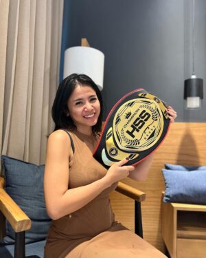 Uus Instagram - The real champs are these lovely person. Aku mah cuma usaha. 🙇
