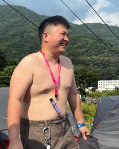 Uus Instagram - Day 3 fujirock tapi ga ada jirocknya padahal pen nyanyi lepaskan diriku tapi gapapa yg penting bareng @foom_id #foomgoestofujirock