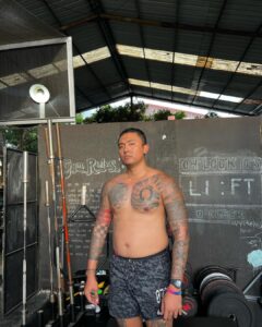 Uus Instagram - Februari 2023 (104kg) - Januari 2024 (85kg) Selamat tahun baru 🙇