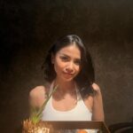 Uus Instagram - Selamat ulang tahun yg ke 30 bun @kartikawijaksana semoga terus berusaha 😘