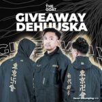 Uus Instagram - Minnaaaa! Tgl 12 sampe tgl 18 Desember ini @dot.thegoat bakal ngasi hadiah buat 5 pemenang setiap harinya! Tinggal dijawab pertanyaan diatas di kolom komentar nanti tim dot.thegoat yg bakal pilih pemenangnya! Jangan lupa follow @dot.thegoat sebelum jawab yah! Muah! Pertanyaannya gampang kok 😂 Spesial buat hari ini akan ada parka dari Tokyo Revenger 🙇
