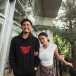 Uus Instagram - Ibu-ibu dan wibu-wibu. @dot.thegoat