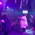 Víctor Drija Instagram - jamás imaginé la reacción que hubo en el tercer vídeo 🤯 me sorprendieron en cada una de mis canciones 🇩🇴 qué fortuna mi primer show en Santo Domingo, RD Santo Domingo, República Dom.