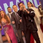 Víctor Drija Instagram - Ayer fue un gran día para toda Venezuela 🇻🇪 con nuestra premier de DRAMÁTICAS… Celebramos desde temprano con todo el elenco en el programa @portadas donde sus animadores y todo el equipo técnico y dramático se contagió con la canción de @victordrija #bailarcontigo TODA VENEZUELA 🇻🇪 está emocionada y con una energía única y especial por querer ver MÁS entretenimiento del que está acostumbrado a ver desde toda la vida!! Gracias por la recepción de anoche! Por sus comentarios y por la alegría de recibirnos con este maravilloso proyecto! Gracias al equipo de Portadas @joseandrespadron @leoaldana @gesaria @isabellarodriguez22 por la maravillosa entrevista! Gracias @hispanomedio @danielferrerc @manuelfraizgrijalba por la estupenda oportunidad para volver al ruedo con nuestra serie Dramáticas 🎭🎬📺 No se pierdan el próximo capítulo mañana miércoles a las nueve de la noche por Venevision ! Mi vestido: @juliomoram Video: @eparonell Dirección: @danielespinozamanager #Hispanomedios #Dramáticas #LaSerie #Venevision