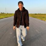 Víctor Drija Instagram - sigo conociendo mi país a través de mi música y conociendo mi música a través de mi país Cruce Río Orinoco y Río Caroní