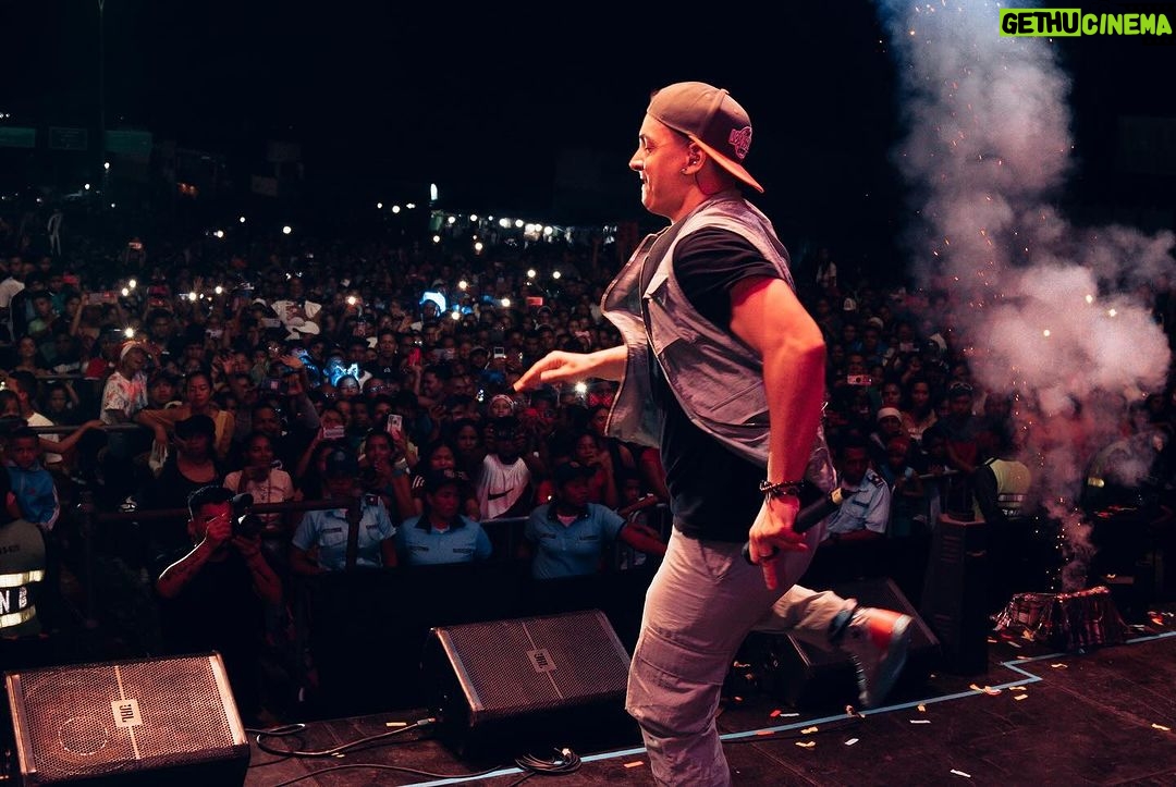 Víctor Drija Instagram - un honor conocerlos y cantarles San Félix, Bolívar • HOY EMOCIONADO POR MI PRIMERA VEZ EN TUCUPITA, DELTA AMACURO San Félix, Bolivar, Venezuela