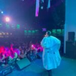 Víctor Drija Instagram - jamás imaginé la reacción que hubo en el tercer vídeo 🤯 me sorprendieron en cada una de mis canciones 🇩🇴 qué fortuna mi primer show en Santo Domingo, RD Santo Domingo, República Dom.