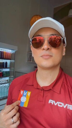 Víctor Drija Instagram - 🇻🇪 CLARO QUE VAMOS AL MUNDIAL 🇻🇪 
•
(haters, manténganse al margen)