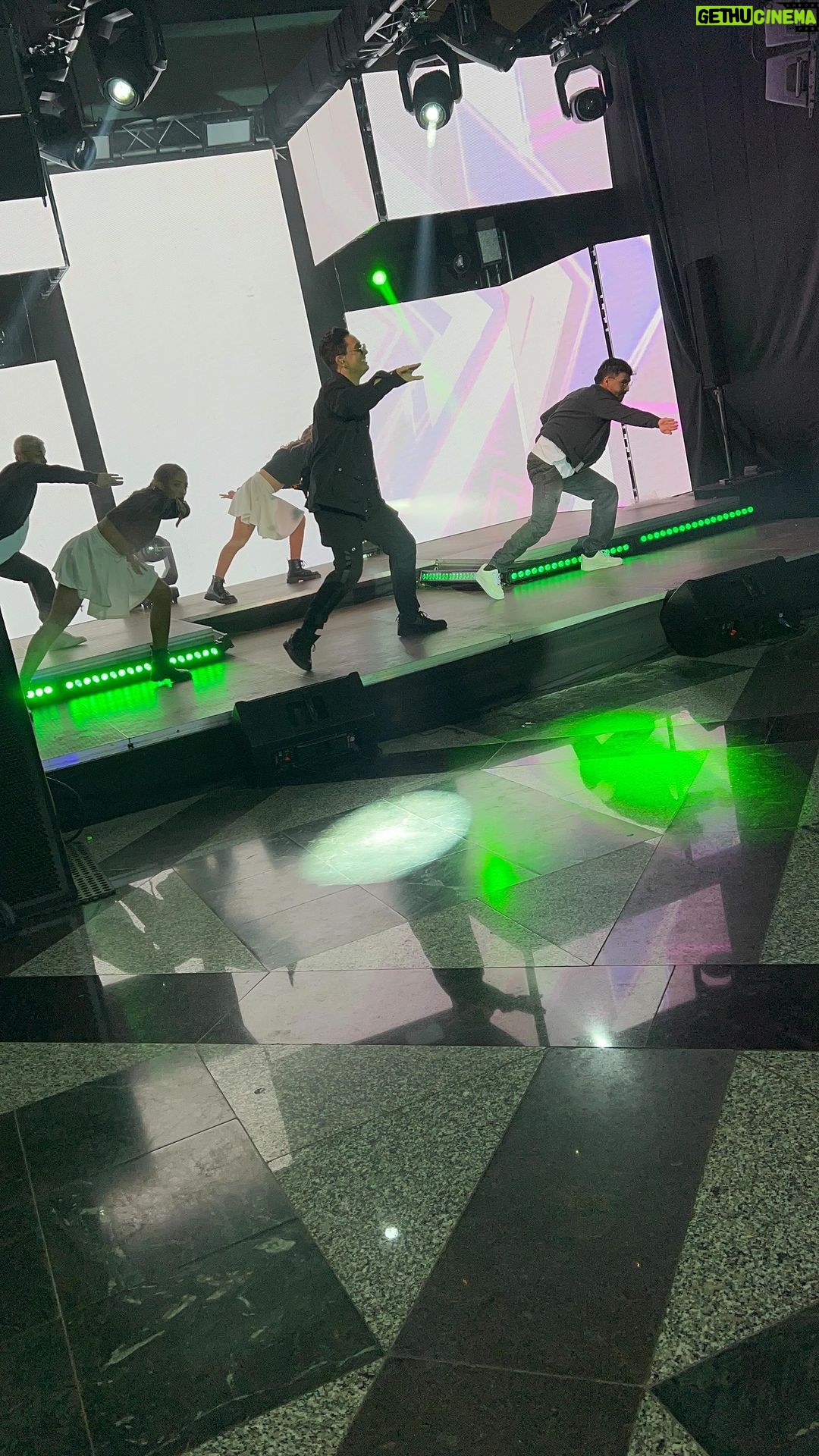 Víctor Drija Instagram - @aviorair siempre haciéndome cumplir y quedar bien ✔️