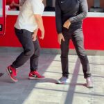 Víctor Drija Instagram - ¿Quién baila conmigo mi canción oficial de KFC? Aquí nos animamos todos y descubrimos nuevos talentos 🤣 Una tarde diferente compartiendo con mi gente en KFC, el mejor pollo de la ciudad. KFC ¡Siempre Original! @kfcvzla