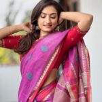 Vaishnavi Gowda Instagram – ✨🌸🤍

Outfit – @shimmer_designer_studio