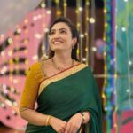 Vaishnavi Gowda Instagram - Nothing feels as perfect as a saree 🤍 Outfit - @arulaa_by_rashmianooprao