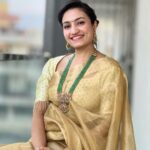 Vaishnavi Gowda Instagram – Nim Nota nan mele🌸 🎶 

Outfit- @arulaa_by_rashmianooprao 
Jewellery – @daivik.in