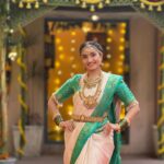 Vaishnavi Gowda Instagram – ಹೊಸ ವರ್ಷದ ಶುಭಾಶಯಗಳು✨🫶🌟

Let your year be filled with all that you deserve and desire 🩵

Outfit- @arulaa_by_rashmianooprao 
Jewellery- @rentmyjewels