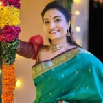 Vaishnavi Gowda Instagram - Wearing centuries worth of traditions ✨ #wedding Outfit - @arulaa_by_rashmianooprao