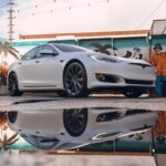 Valentin Petukhov Instagram - Тем временем стараниями ребят из @fattonystudio и @teslashop_by моя Tesla становится похожа на машину. 🙈 Осталось еще пару важных штрихов и сделаем ролик.