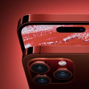 Valentin Petukhov Instagram - iPhone 15 с островом, экран 6.2 дюйма и вот такие цвета. Дизайн другой (более округлый, чего в этих рендерах нет) и Pro версия в темно-красном. Все модели с USB-С, но быстрый порт возможно тоже только в Pro. 
В целом, есть ощущение, что уже сейчас можно сказать - вот такой iPhone 15 будет хитом.