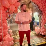 Valentin Petukhov Instagram - Это однозначно год нейросетей. Генеративные, большие языковые модели. А дальше модальность и счастье. Интересно что будет в следующем году.