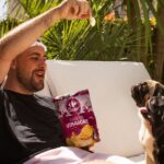 Valentin Roellinger Instagram - Petit Jeu Concours que l’on organise avec Carrefour ! On vous offre une carte cadeau de 1.000 euros valable en magasin et sur le site. J’en ai profité pour faire un sacré barbecue, tente ta chance et régales-toi ! Pour participer : -Follow @carrefourfrance & @Valouzz_ -Like le post -Commente le post Tirage au sort le 10/09/2022 #CarrefourConcours
