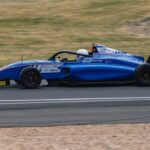 Valentin Roellinger Instagram - Un régal de revoir les photos de cette 1ère journée de pilotage 😍 & encore un gros merci à @oscaro_official pour leur confiance 🏎💨