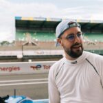 Valentin Roellinger Instagram - Un régal de revoir les photos de cette 1ère journée de pilotage 😍 & encore un gros merci à @oscaro_official pour leur confiance 🏎💨