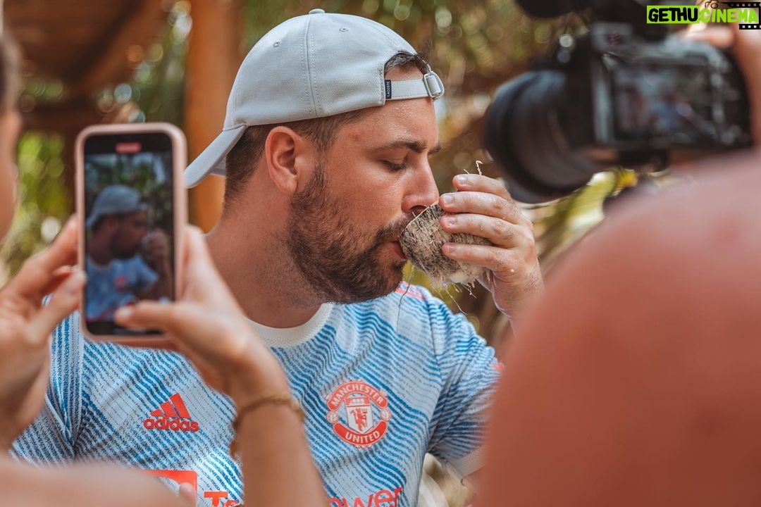Valentin Roellinger - 163.7K Likes - 🥥