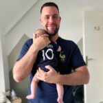 Valentin Roellinger Instagram - Son premier match de l’équipe de france 🇫🇷 🥰