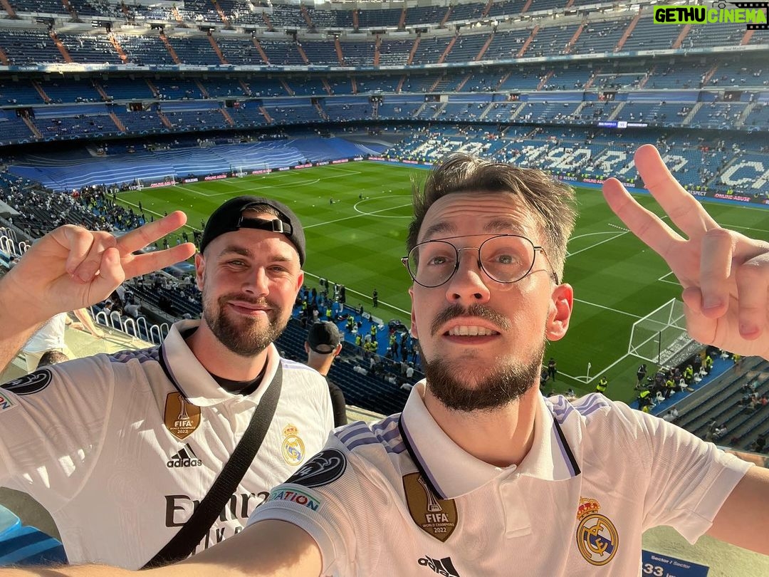 Valentin Roellinger - 191.8K Likes - Expérience Ligue des Champions de fou en VIP à Bernabéu avec @dobbyelfe_ grâce à @PokerstarsSports ! 💪🏻❤️
Jouer comporte des risques : endettement, isolement, dépendance. Pour être aidé, appelez le 09-74-75-13-13 🔞 #ad