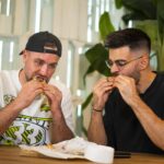 Valentin Roellinger Instagram - 50 🍔 sur la chaîne YT du frérot @fastgoodcuisine