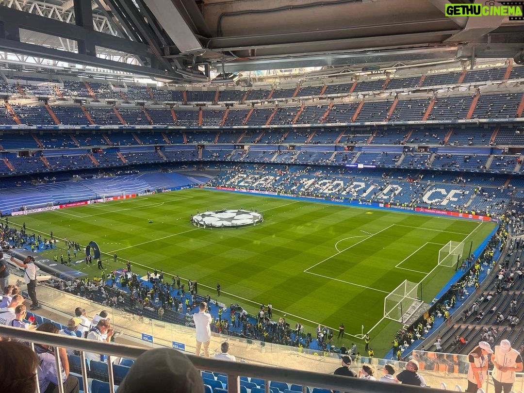 Valentin Roellinger - 191.8K Likes - Expérience Ligue des Champions de fou en VIP à Bernabéu avec @dobbyelfe_ grâce à @PokerstarsSports ! 💪🏻❤️
Jouer comporte des risques : endettement, isolement, dépendance. Pour être aidé, appelez le 09-74-75-13-13 🔞 #ad