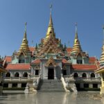 Valentina Shevchenko Instagram - Phra Mahathat Chedi Phakdee Prakat พระมหาธาตุเจดีย์ภักดีประกาศ