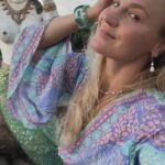 Valentina Shevchenko Instagram - Some highlights 🥰🌴🥥🌊🪁🧜🏻‍♀️👊 #Thailand Koh Samui Island, Thailand