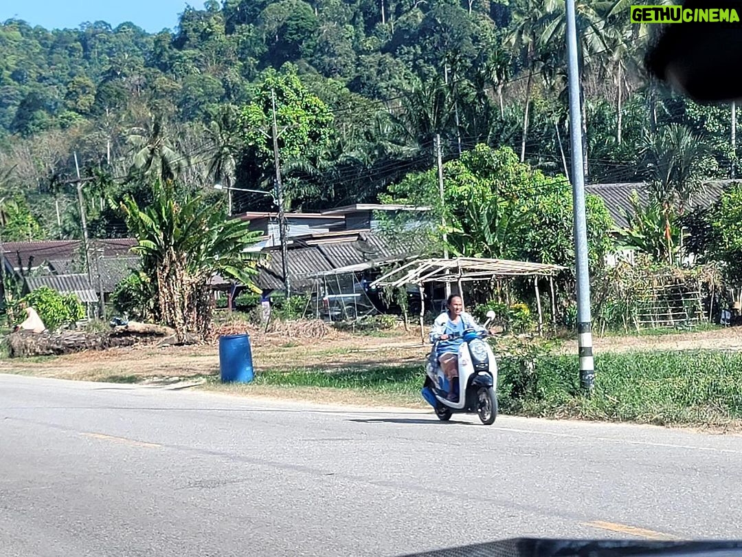 Valentina Shevchenko Instagram - Fishermen village in Kamphuan. Ranong. Thailand.