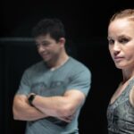 Valentina Shevchenko Instagram - Can’t believe it was 4 years ago ! Since we shoot #BruisedTheMovie 🤩 Thank you @fullerframes for sharing with me this #BTS memories 😍 #LadyKiller #Bruised #HalleBerry #Bullet