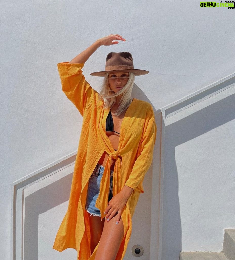 Valentina Zenere Instagram - love you Ibiza, Spain