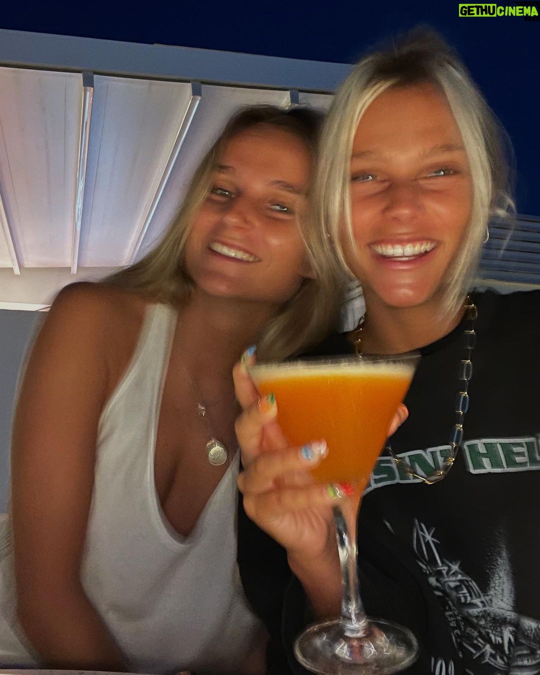 Valentina Zenere Instagram - Feliz de tenerlos cerca💘 Formentera, Islas Baleares, Spain