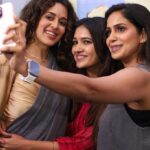 Vani Bhojan Instagram – Congratulations on 4 years of @chosen_by_dermatology @drrenitarajan ! To many more ✨ @samyuktha_shan @pradainisurva @ramyasub @neelimaesai @pritha10hari 🤗❤️