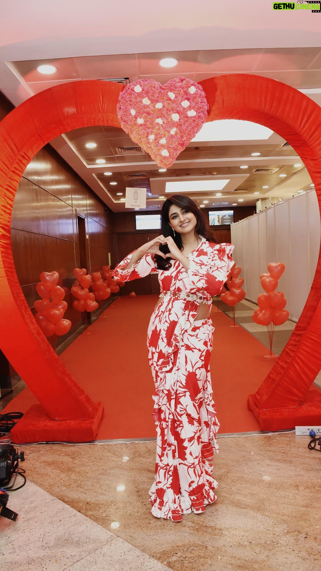 Varshini Sounderajan Instagram - !!!!❤️ Love ❤️ Fashion -Love ❤️ HILIFE EXHIBITION ❤️ !!!! Season Special Hilife Exhibition is featuring in Fashion Loving City of #Hyderabad on 14th, 15th & 16th #February 2024 at #HICC #NOVOTEL, #HITECHCITY, #HYDERABAD. Dont Miss Out on #SeasonSpecialHilifeExhibition, #ValentineInspiredFashions Showcasing #designerwear #fashionwear, #weddingwear, #jewellery #accessories & lotmore. Remember Dates- 14, 15, 16 February 2024. Venue - HICC-Novotel, Hitech City, Hyderabad. Time - 10AM to 8PM #seasonspecialhilife #fashionlove #hilifelove #lovefashionlovehilife #hydloveshilife #valentinefashions #valentineinspiredfashions