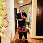 Varun Sharma Instagram – 🖤🫶