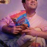 Varun Sharma Instagram – From movie nights to binge marathons, McCain Popcorn Fries has got you covered. So get ready for a season of festivities as now you can enjoy fries mein popcorn ka fun.

#FriesMeinPopcornKaFun #McCainPopcornFries