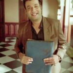 Varun Sharma Instagram – defend karne ki aadat liye, aa gaya hai hamara defending lawyer – bollywood insaaf specialist. 

kuch counter points aur dher saari hasi ke saath!

trailer out now! #CaseTohBantaHai arrives on 29 July 

@fukravarun

#RiteishDeshmukh #KushaKapila #VarunSharma #CaseTohBantaHai #AmazonminiTV #CaseTohBantaHaiOnminiTV #WatchNow #WatchFree #AtrangiIlzaams