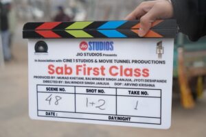 Varun Sharma Instagram - Starting off 2024 on a First Class note with gratitude and excitement as we commence our Shoot today for ‘Sab First Class’ with my Jigri @shehnaazgill helmed by @balwindersinghjanjua and Produced by @muradkhetani Sir @cine1studios  @movietunnelproductions & @officialjiostudios 

This one is gonna be a Super fun ride and this one’s for everyone who’s been there and your support is why life mein ‘Sab First Class’ hai! ❤️💫 

Jai Mata Di 😇✨