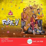 Varun Sharma Instagram - Lekar naya chumatkar, aa gayi hai fukron ki toli from Jamnapaar. Dekhiye #TVParPehliBaar, Fukrey 3, Sat, 24th Feb, raat 8 baje, sirf #ZeeCinema par. @zeecinema @pulkitsamrat @fukravarun @oyemanjot @pankajtripathi @therichachadha @mriglamba @excelmovies @ritesh_sid @faroutakhtar @vipulhappy @amalendu_dop @kassimjagmagia @vishalrr @imanojchouhan @aafilms.official @zeemusiccompany